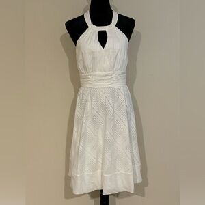 EUC White House Black Market keyhole top halter top open back white dress size 2